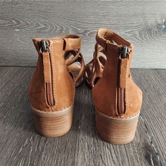 Comfortiva Betha Suede Gladiator Heeled Sandal Size 10M - Picture 5 of 8